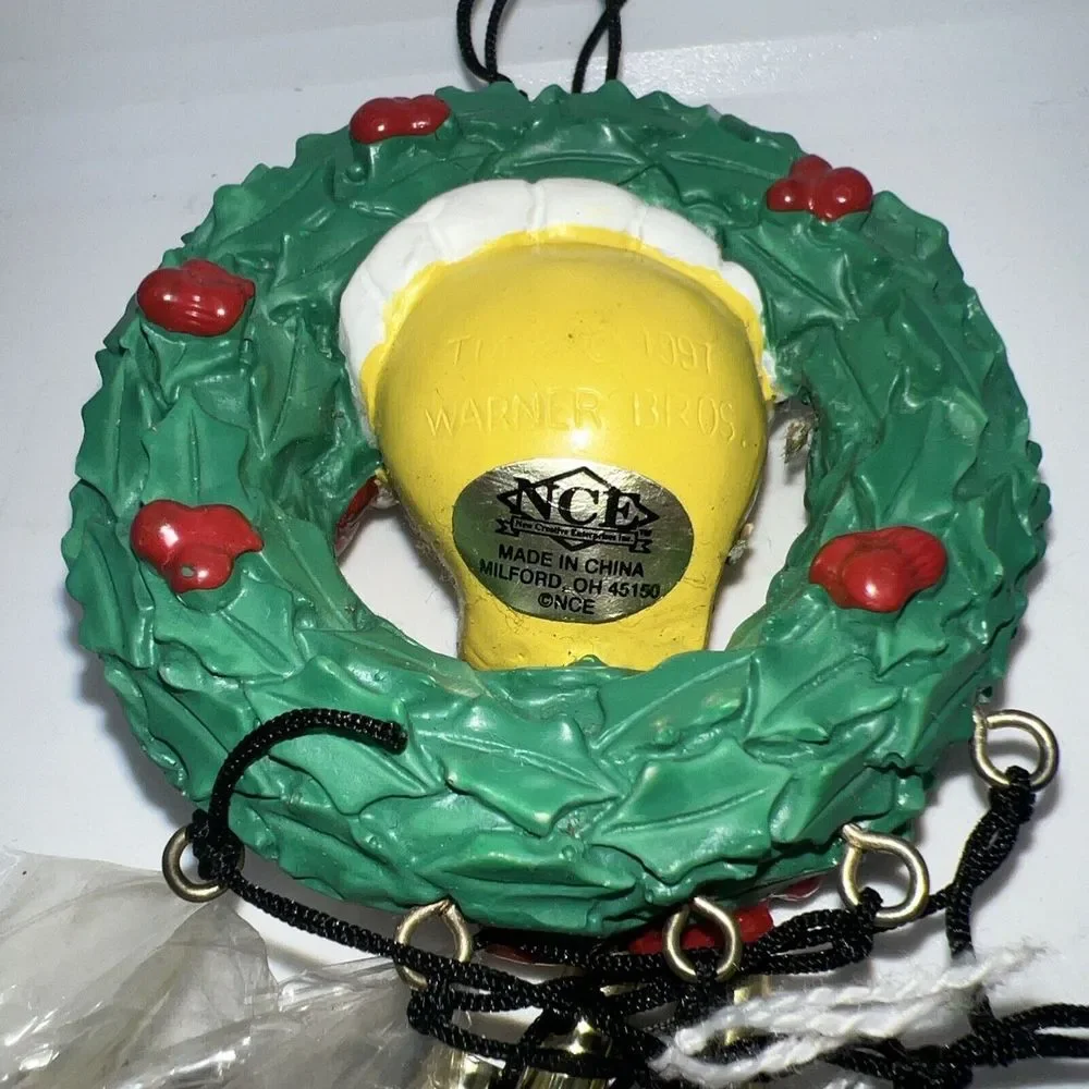 Tweety Bird Mini Chimes Christmas Ornament 1996 Looney Tunes‎